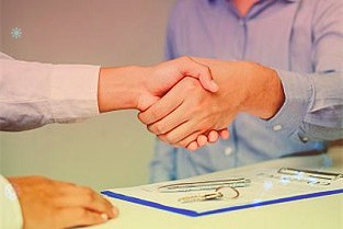 新材料行业周报:新能源材料板块市场表现强势锂电正极及电解液环节景气延续